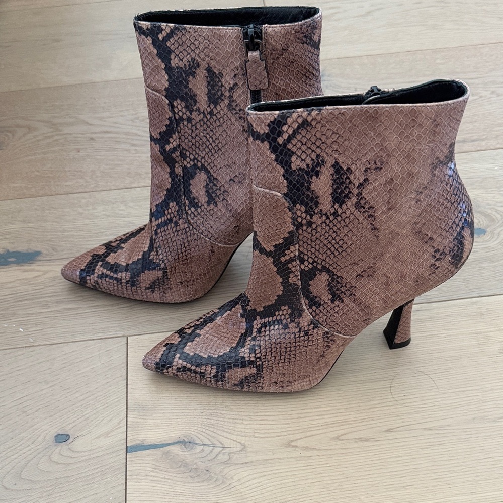 Stuart Weitzman Melena Pointed Toe Ankle Booties in Snake